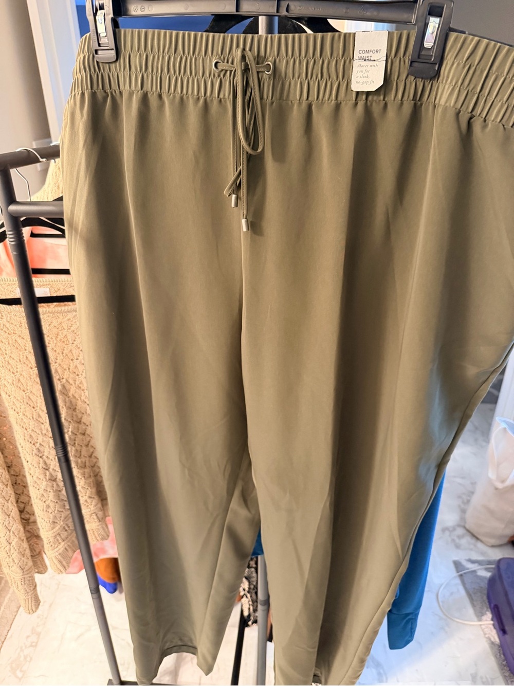 Apt. 9 Olive Green Cropped Ankle Pants